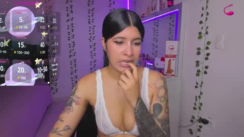 Niki online show from November 6, 8:10 pm