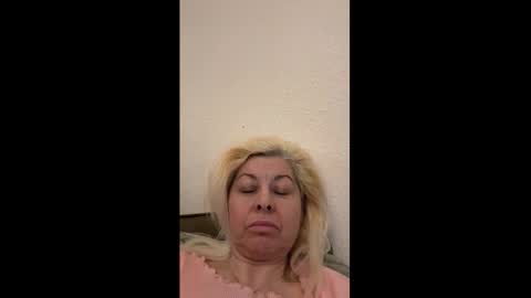 nikisweet17 online show from March 18, 6:33 pm