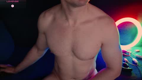 Snapshot of nikitin21 chatting on June 6, 2:05 am Sasha online show from June 6, 2:05 am