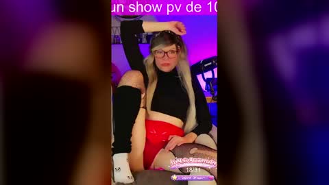 Kitty Chatte online show from April 21, 8:01 pm