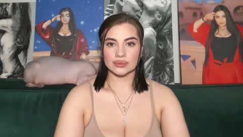 Snapshot of nikki_kardashian chatting on March 30, 7:48 pm Nikki Kardashian online show from March 30, 7:48 pm