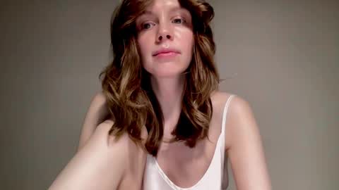 Snapshot of nikki_mi chatting on December 3, 1:21 pm Nikki online show from December 3, 1:21 pm