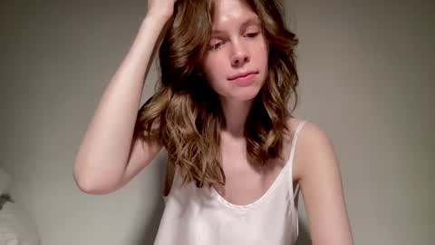 Snapshot of nikki_mi chatting on December 18, 1:12 pm Nikki online show from December 18, 1:12 pm