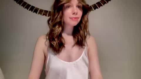 Snapshot of nikki_mi chatting on January 30, 1:21 pm Nikki online show from January 30, 1:21 pm