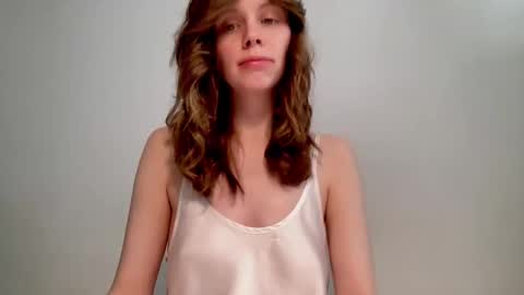 Snapshot of nikki_mi chatting on February 15, 10:11 am Nikki online show from February 15, 10:11 am