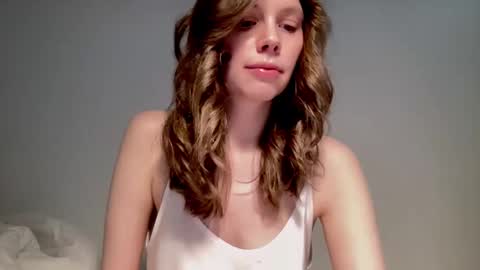 Snapshot of nikki_mi chatting on March 4, 10:13 am Nikki online show from March 4, 10:13 am