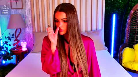 Nikki online show from March 1, 7:38 pm