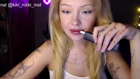 Snapshot of nikki_whatever chatting on September 14, 5:12 pm nicolette online show from September 14, 5:12 pm