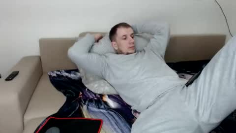 Nick online show from January 5, 5:27 pm