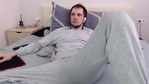 Nick online show from February 11, 11:04 am