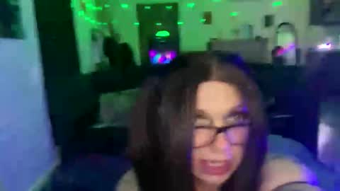 Snapshot of nikkineverlands chatting on June 9, 3:23 pm Nikki Neverland online show from June 9, 3:23 pm