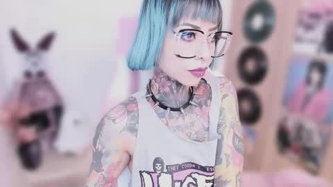 Nikki Ramone   online show from March 10, 10:20 am