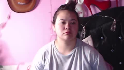 Snapshot of nikkirous_ chatting on January 3, 12:52 pm Nikkirous online show from January 3, 12:52 pm