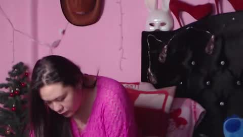 Snapshot of nikkirous_ chatting on January 11, 3:52 pm Nikkirous online show from January 11, 3:52 pm