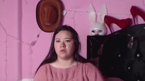 Snapshot of nikkirous_ chatting on January 13, 1:49 pm Nikkirous online show from January 13, 1:49 pm