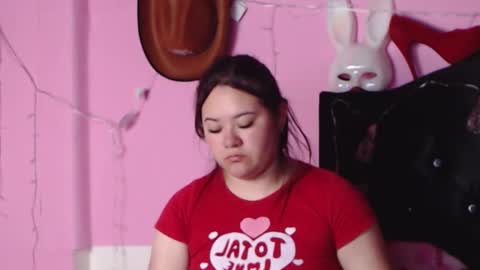 Snapshot of nikkirous_ chatting on January 14, 2:00 pm Nikkirous online show from January 14, 2:00 pm