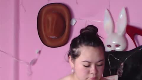 Snapshot of nikkirous_ chatting on January 26, 1:04 pm Nikkirous online show from January 26, 1:04 pm