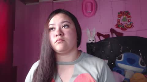 Snapshot of nikkirous_ chatting on February 5, 4:25 pm Nikkirous online show from February 5, 4:25 pm