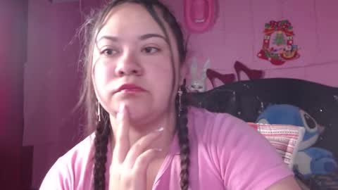 Snapshot of nikkirous_ chatting on February 10, 12:29 pm Nikkirous online show from February 10, 12:29 pm