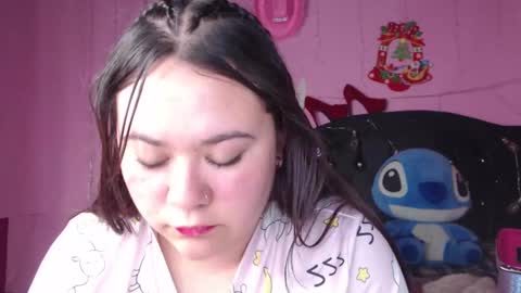 Snapshot of nikkirous_ chatting on February 28, 6:31 pm Nikkirous online show from February 28, 6:31 pm