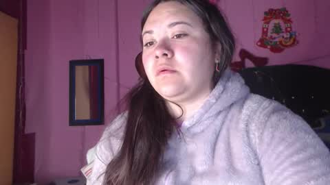 Snapshot of nikkirous_ chatting on September 12, 10:37 am Nikkirous online show from September 12, 10:37 am