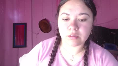 Snapshot of nikkirous_ chatting on September 13, 12:16 pm Nikkirous online show from September 13, 12:16 pm