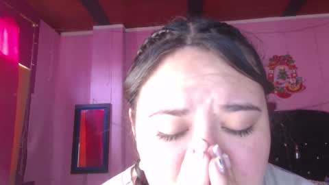 Snapshot of nikkirous_ chatting on September 20, 12:50 pm Nikkirous online show from September 20, 12:50 pm