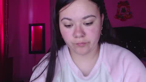 Snapshot of nikkirous_ chatting on October 2, 6:48 pm Nikkirous online show from October 2, 6:48 pm