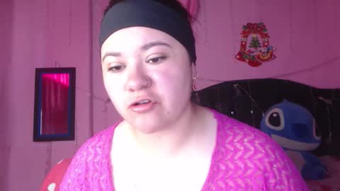 Snapshot of nikkirous_ chatting on October 7, 12:24 pm Nikkirous online show from October 7, 12:24 pm