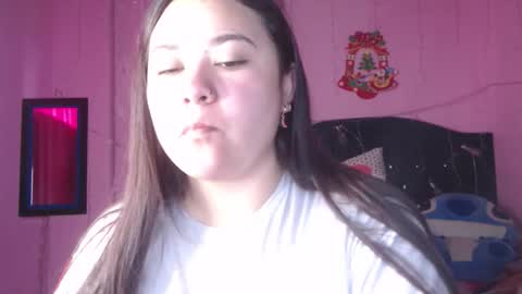 Snapshot of nikkirous_ chatting on October 17, 12:19 pm Nikkirous online show from October 17, 12:19 pm