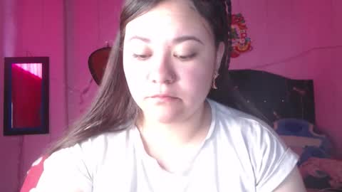 Snapshot of nikkirous_ chatting on October 19, 2:07 pm Nikkirous online show from October 19, 2:07 pm