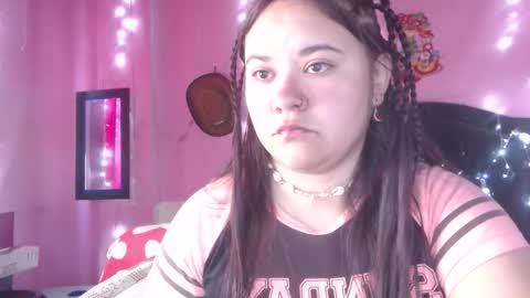 Snapshot of nikkirous_ chatting on November 11, 12:49 pm Nikkirous online show from November 11, 12:49 pm