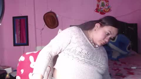 Snapshot of nikkirous_ chatting on November 22, 11:48 pm Nikkirous online show from November 22, 11:48 pm