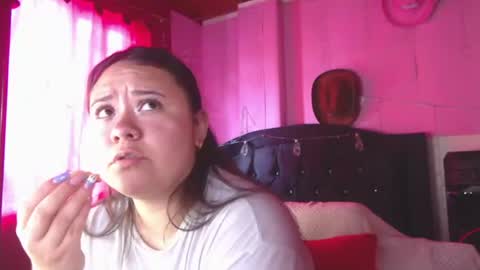 Snapshot of nikkirous_ chatting on June 13, 5:11 pm Nikkirous online show from June 13, 5:11 pm