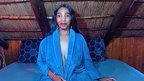 nikkyjigglesx online show from March 10, 7:24 am