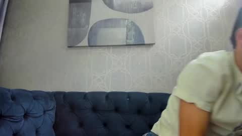 Snapshot of niklasravn chatting on December 15, 7:29 pm NIko online show from December 15, 7:29 pm