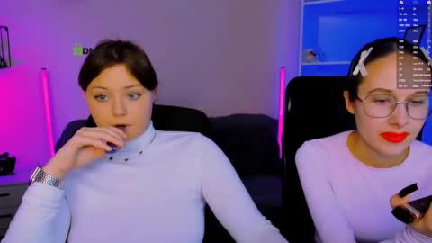 Little Niko  Help me reach my goals online show from November 12, 8:08 pm