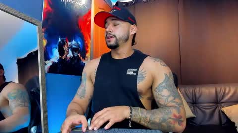 Nikola Hank online show from December 10, 12:50 am