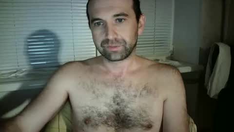 nikolas_vaz online show from October 19, 8:20 pm