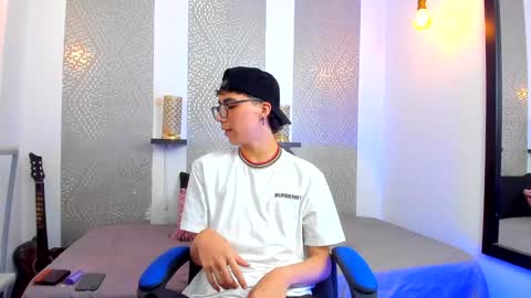    online show from February 3, 7:07 am