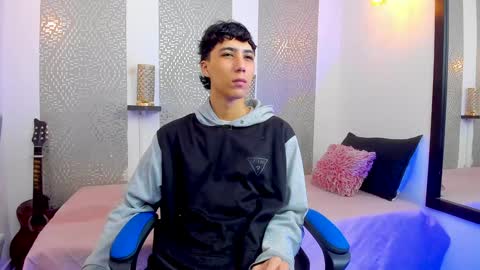    online show from February 6, 3:59 am