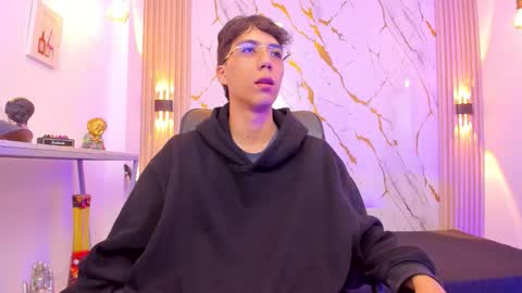    online show from January 12, 3:56 am