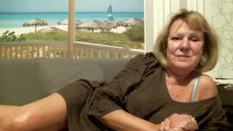 Nikole1 online show from January 21, 6:55 pm