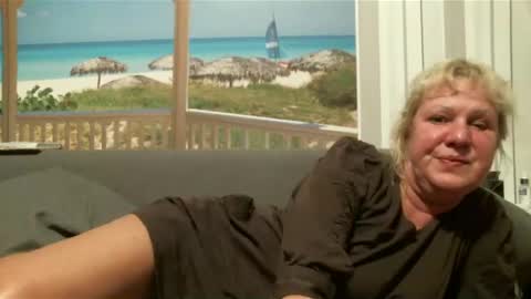 Nikole1 online show from February 11, 6:01 pm