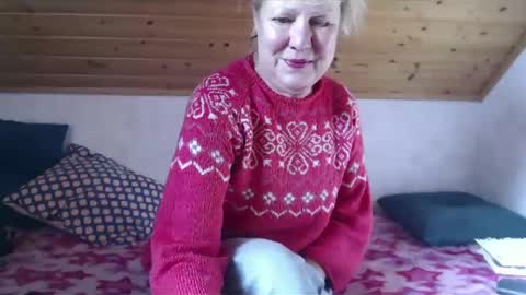 Nikole1 online show from February 18, 10:05 am