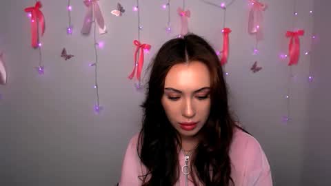 nikonara_ online show from March 24, 2:33 pm