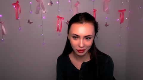 nikonara_ online show from April 25, 12:41 pm