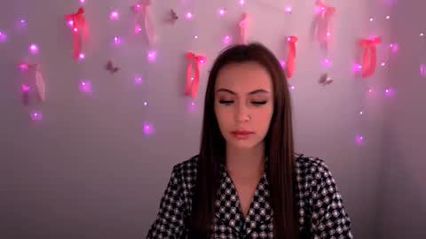 Snapshot of nikonara_ chatting on May 24, 12:21 pm nikonara_ online show from May 24, 12:21 pm