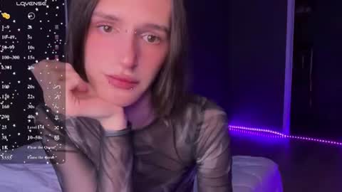 Snapshot of niky_long chatting on June 18, 11:14 am Niky online show from June 18, 11:14 am