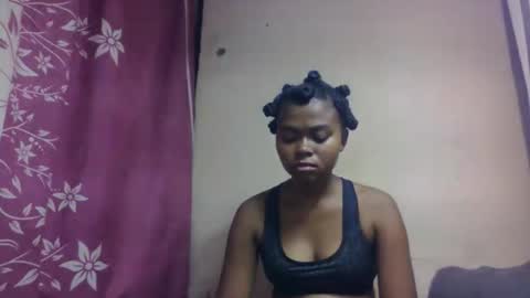 nilah online show from October 23, 6:45 am